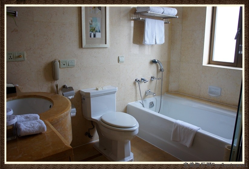 DSC06937_.jpg