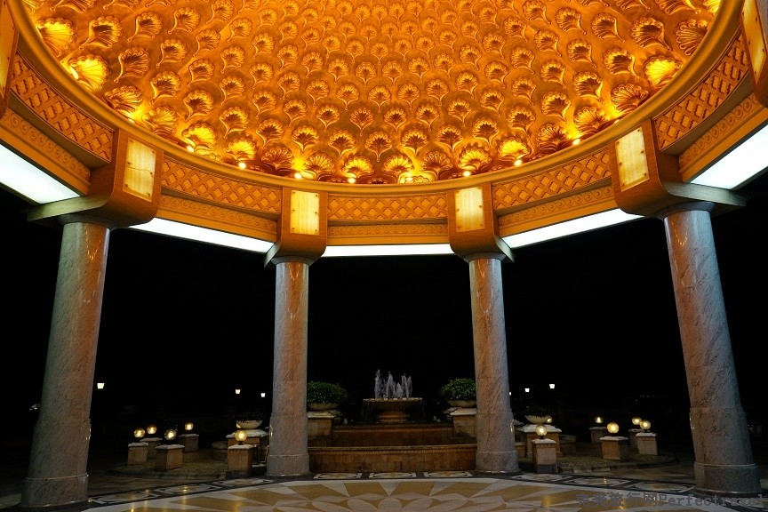 ά