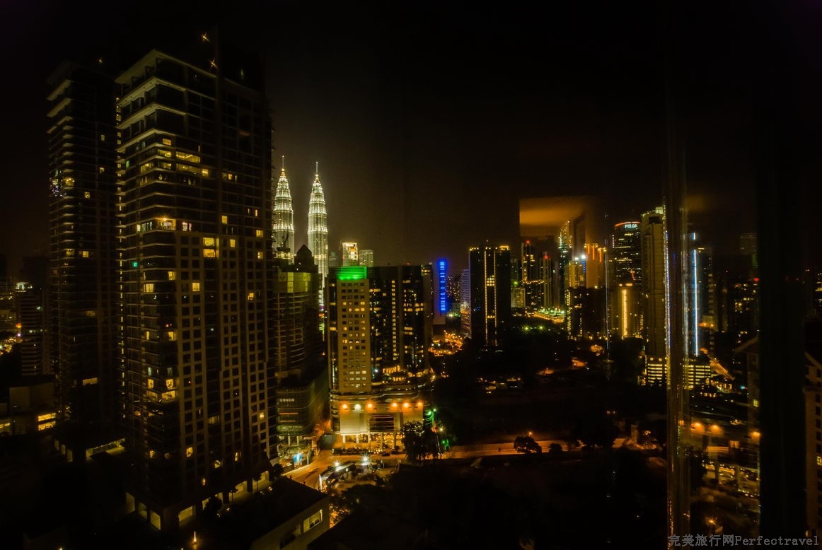 35周边-夜景.JPG