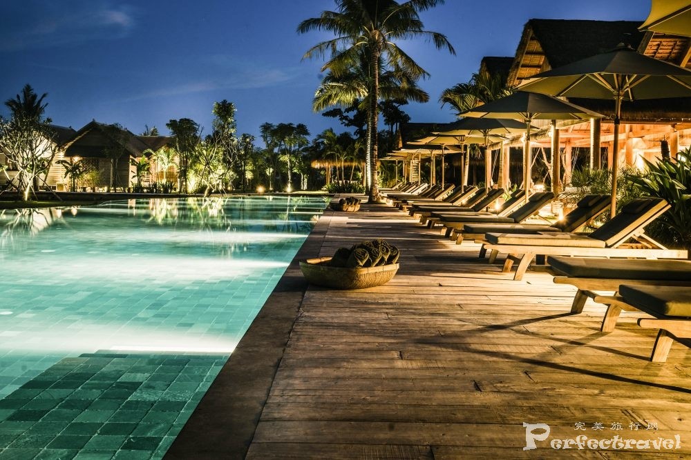 Pool 4.JPG