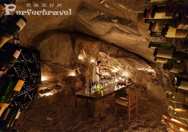 640x450_wine_cave2.jpg