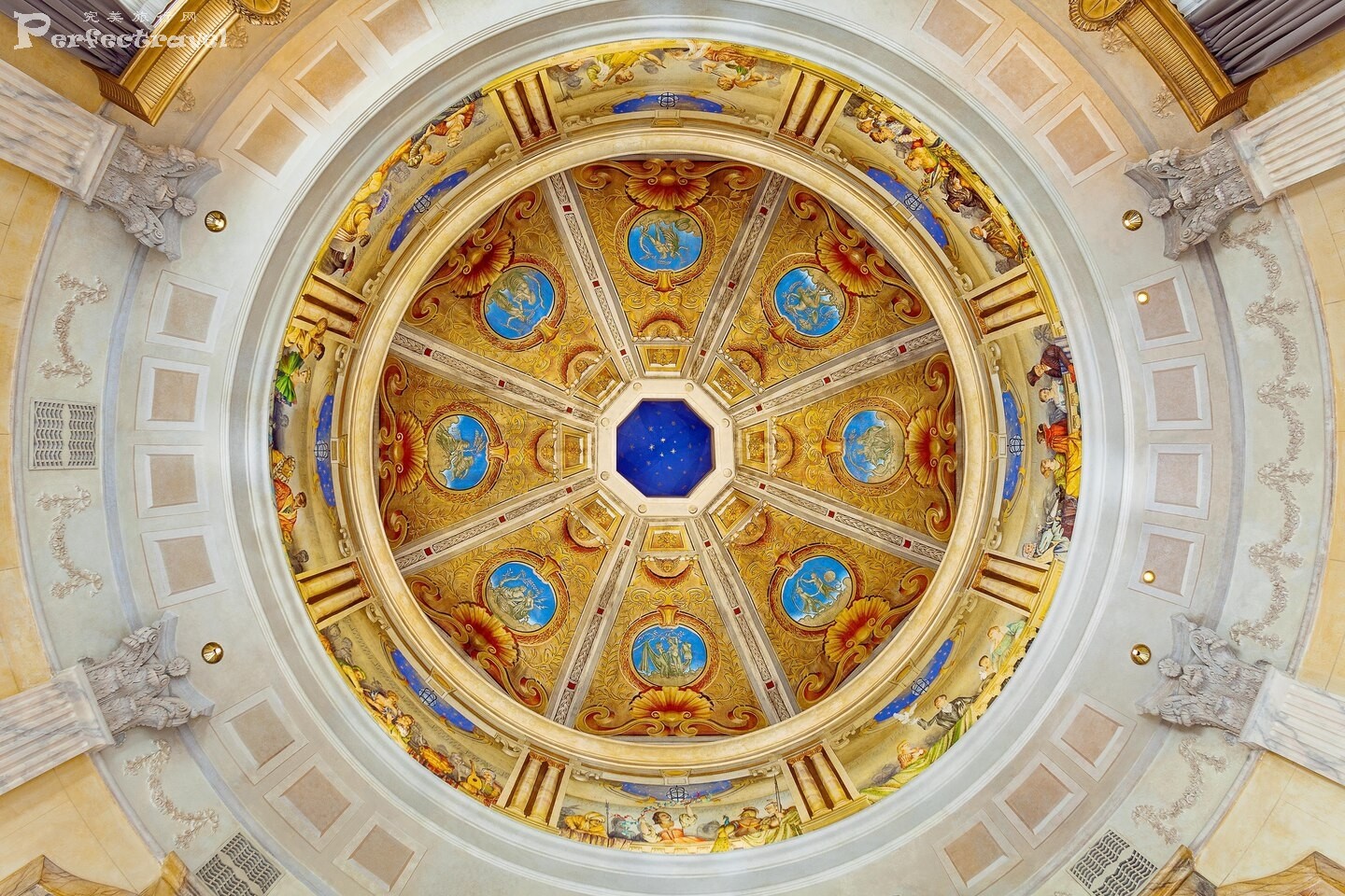 romwi-villa-la-cupola-7286-hor-clsc.jpg