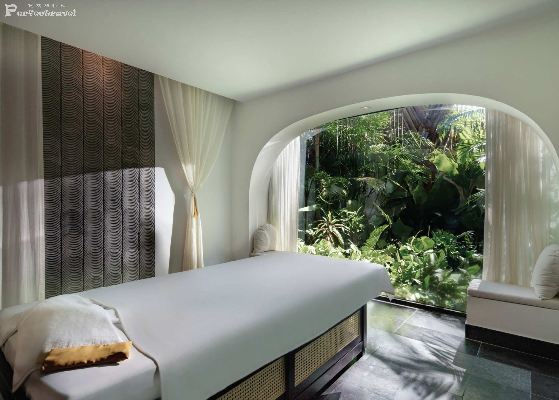 TIA - PORTFOLIO 2025_Page_22.jpg